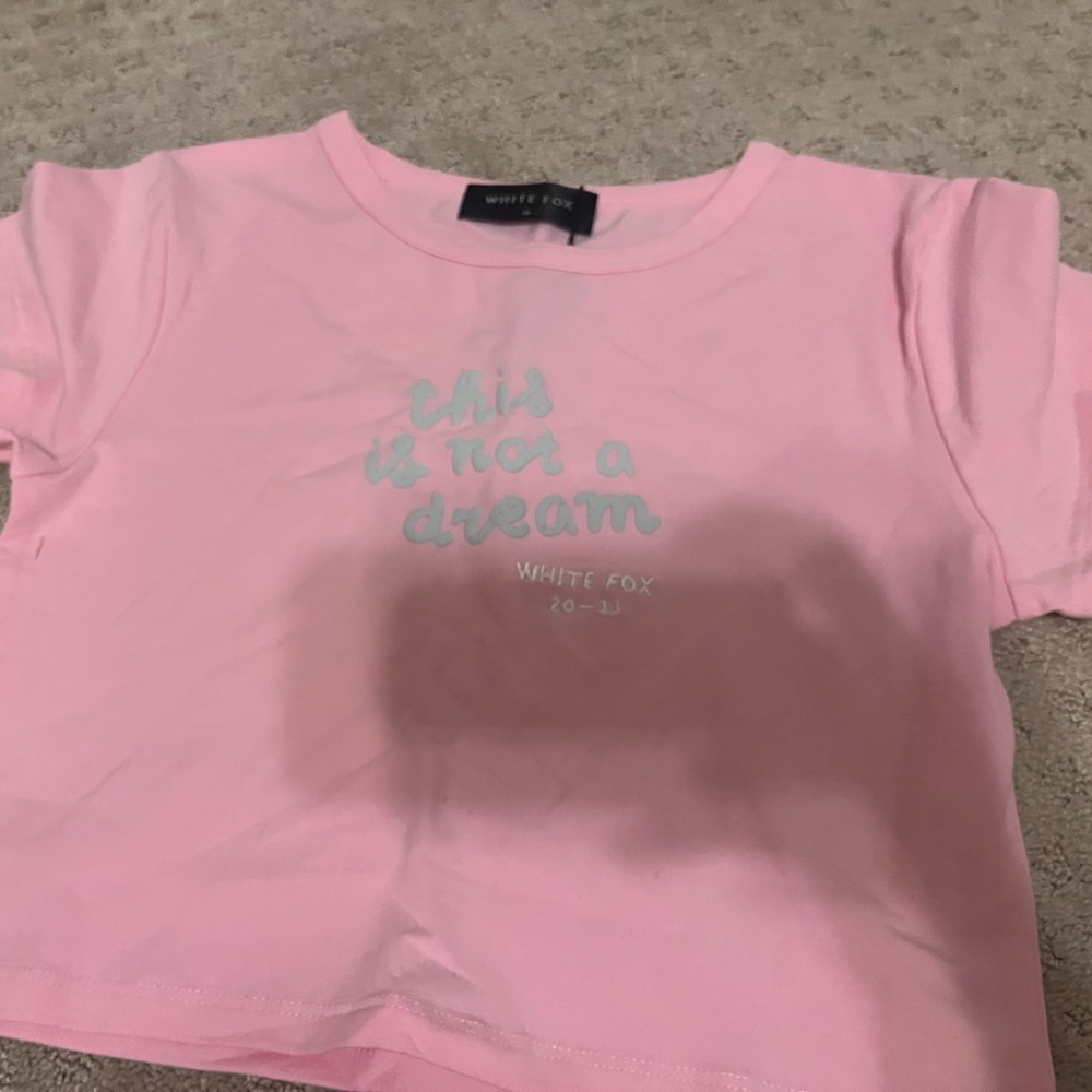 pink cropped top